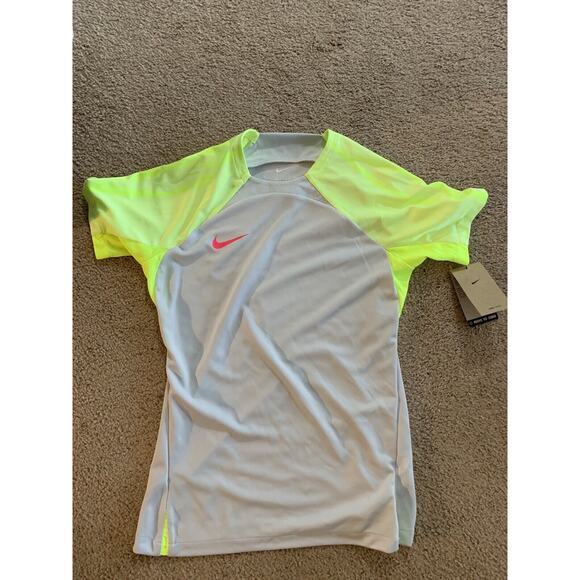 Nike Dri-FIT Strike Women Soccer Top Platinum DX0517-043 Size Small - Picture 2 of 5